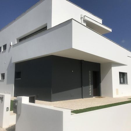 Nadadouro Modern Villa With Private Pool Near The Beautiful Beach Of Foz De Arelho מראה חיצוני תמונה